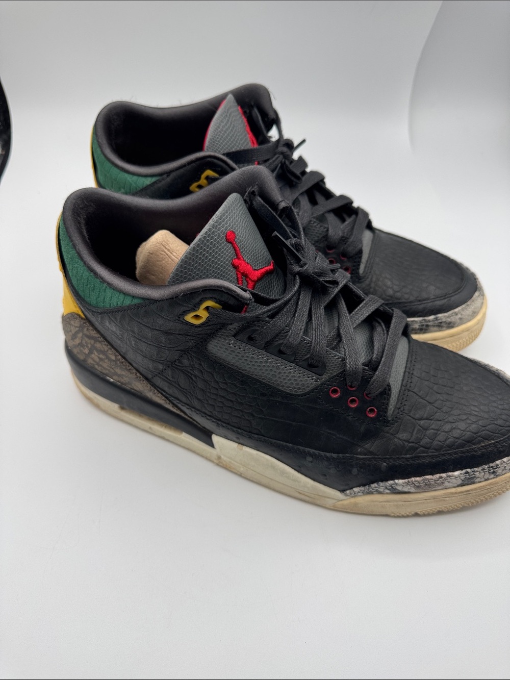 Jordan 3 Sneakers - Men's 11